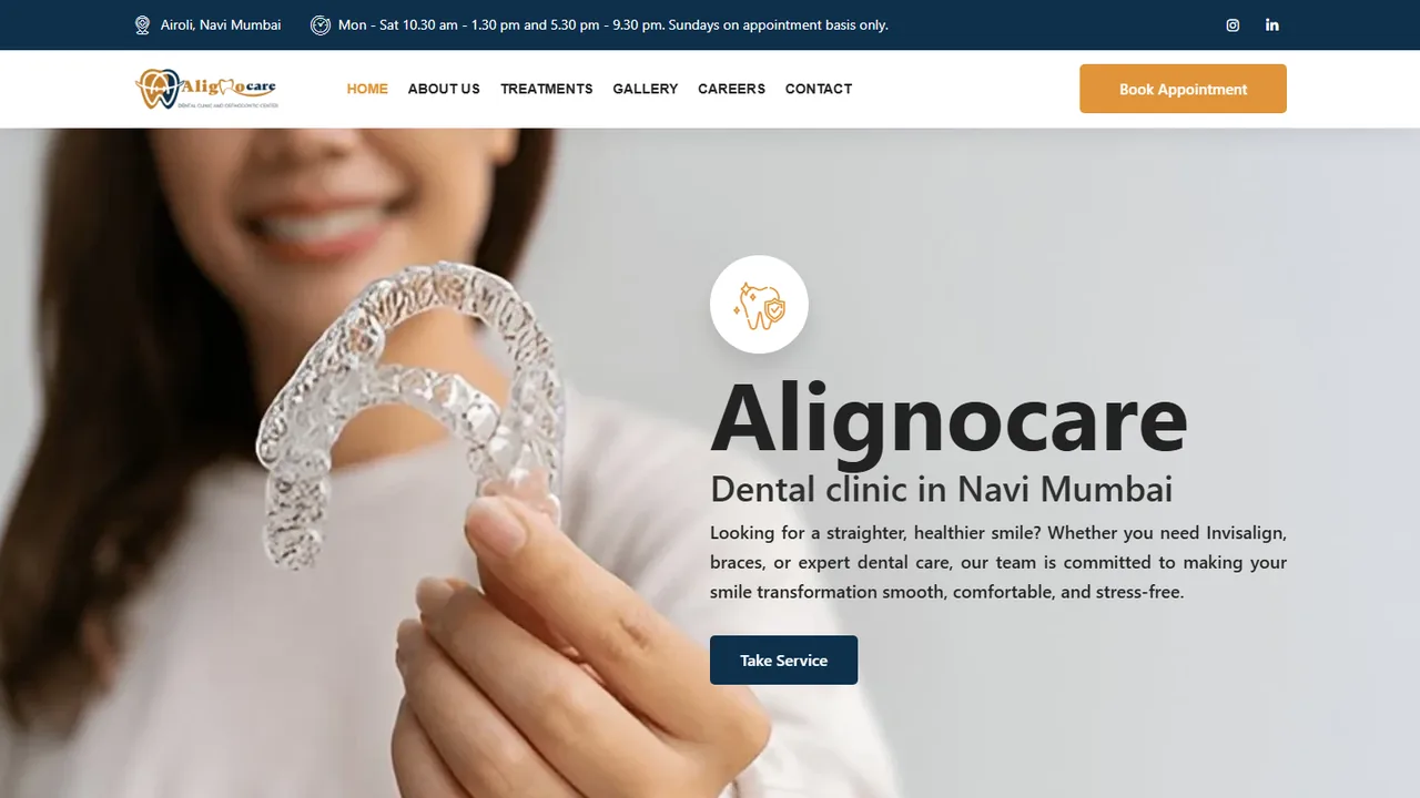 AlignoCare dental clinic home page with clear aligner treatment